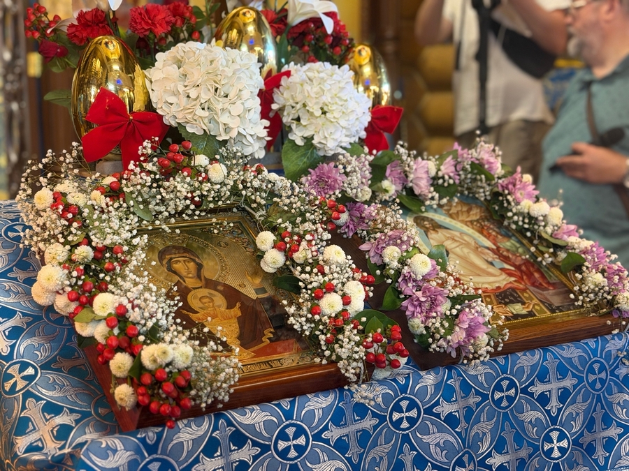 Епископ Митрофан совершил чин великого освящения храма в Кобралово 