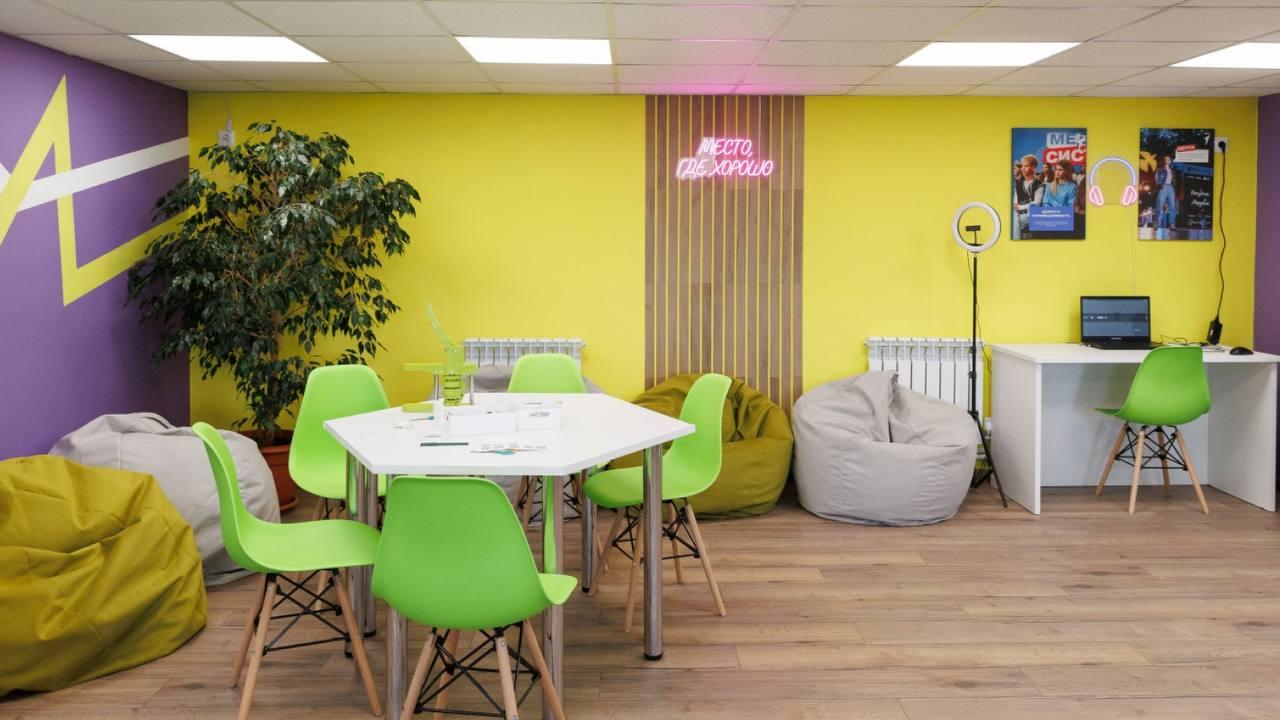 В Дубёнках открыли молодёжный центр