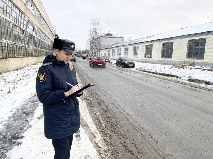 Судебные приставы добились ремонта нескольких дорог в Архангельске