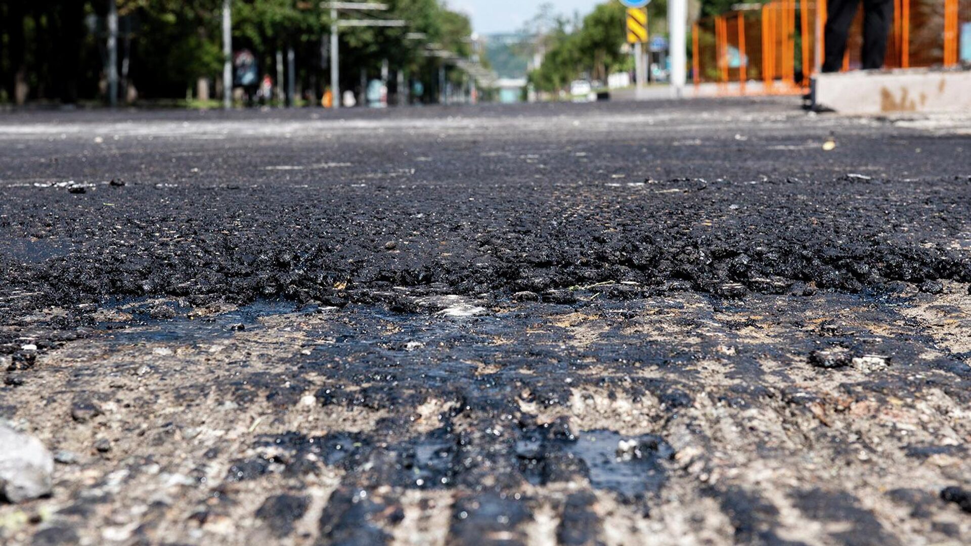 Asphalt laying