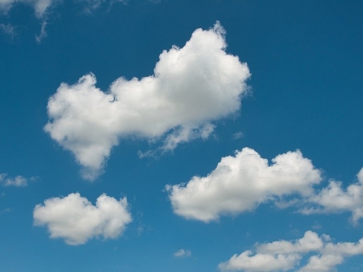 Погода в Хабаровском крае: снег отступает, но дороги останутся скользкими