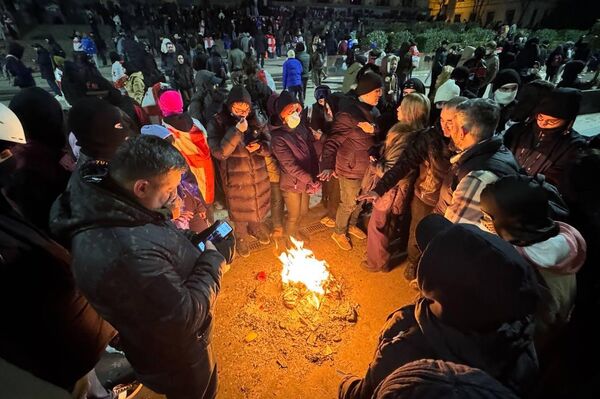 Протесты оппозиции и активистов проевропейских сил на проспекте Руставели - Sputnik Грузия