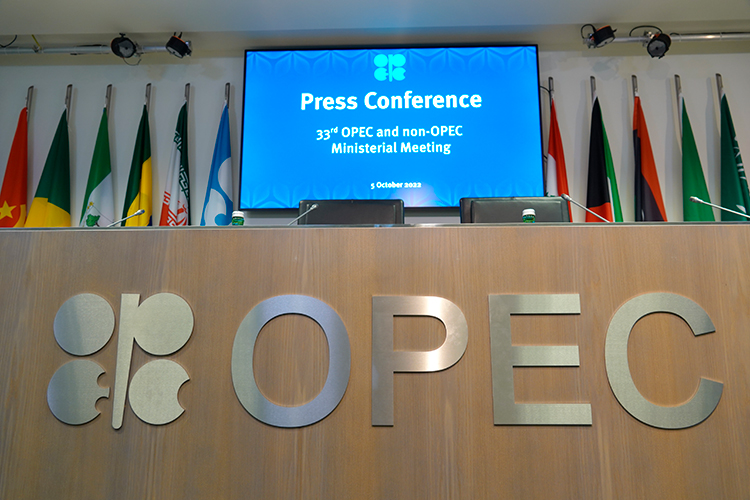 «Почему цены на нефть идут вверх? С моей точки зрения, это определяется ростом мировой экономики и решениями ОПЕК»