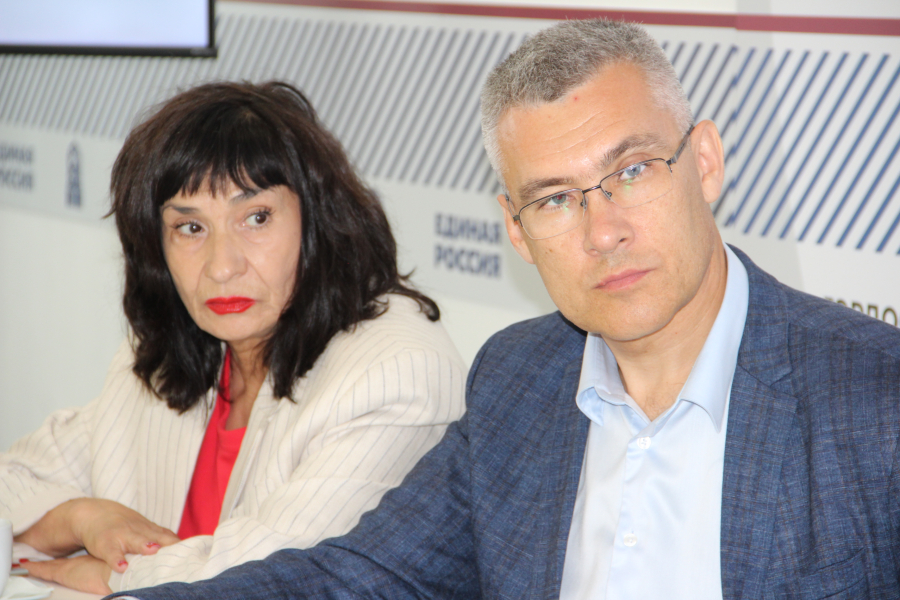Диалог с общественниками