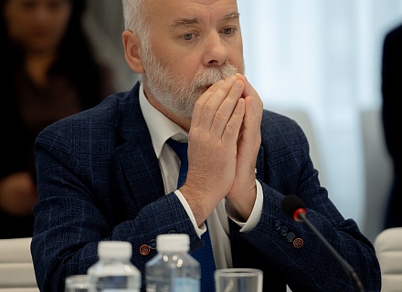 Минстрой 29.10.25 (117)_resized.jpg