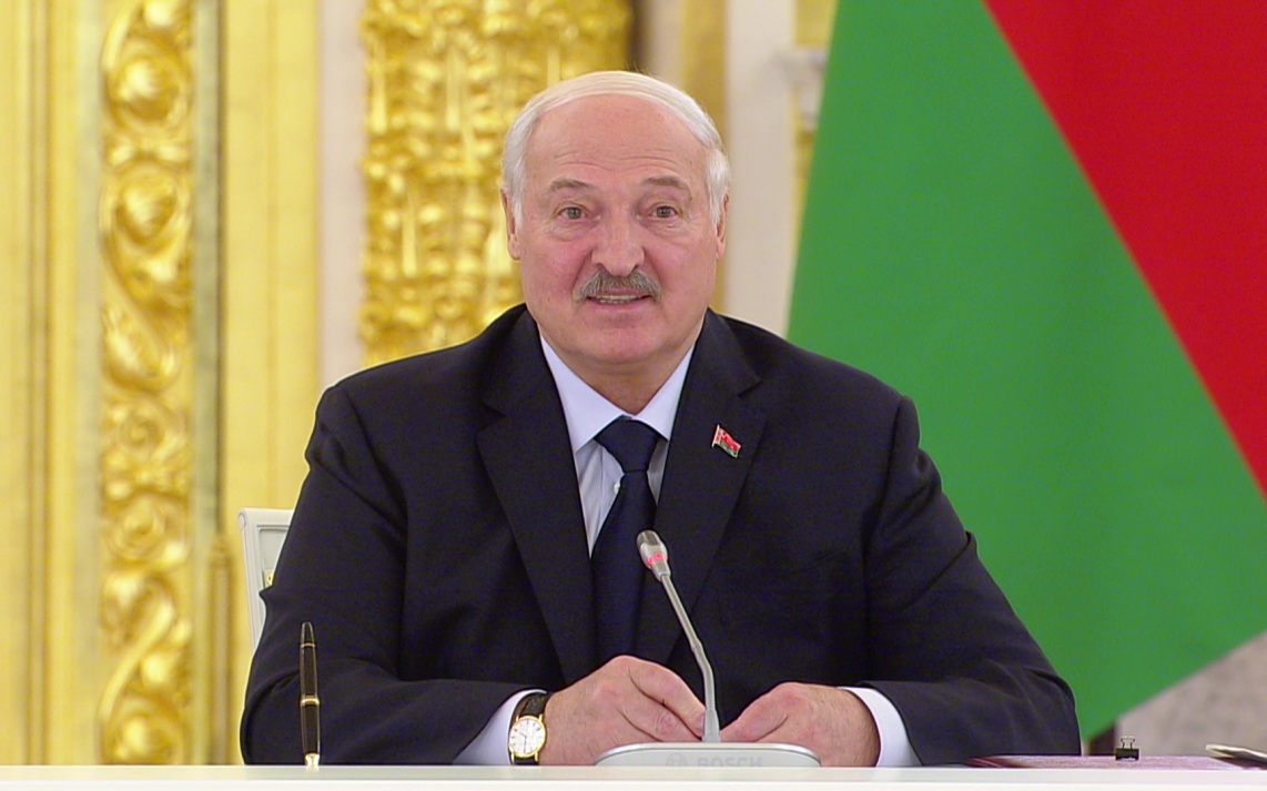 Лукашенко высоко оценил Свердловскую область