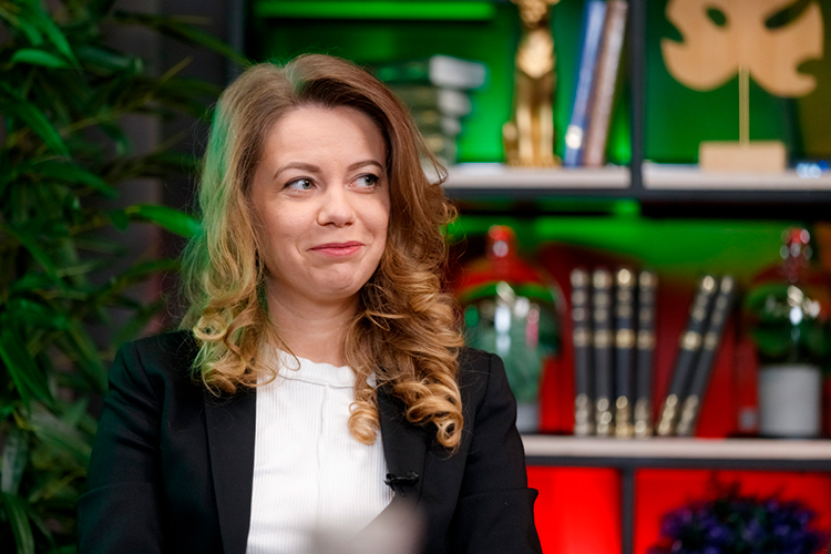 «Инна Яркова — это чудо какое-то! Я очень ее уважаю и люблю. Она человек, который всегда придет на помощь. Даже если речь не о творчестве, а о личных вещах»