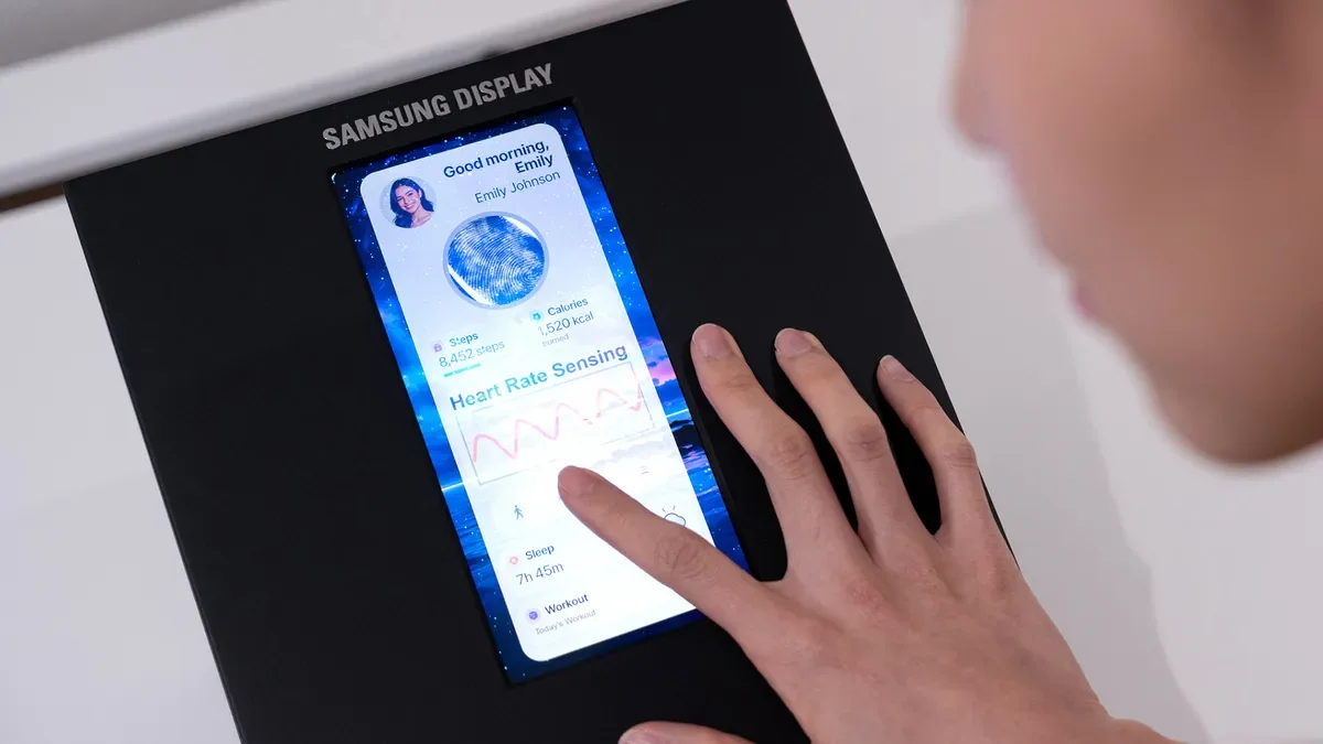 Новый OLED от Samsung получил яркость до 3000 нит и встроенное измерение давления