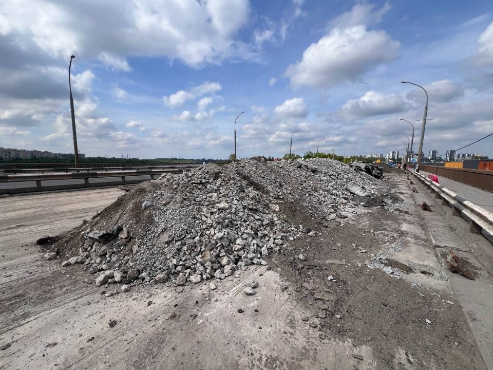 До 20 июля будет перекрыта правая сторона моста Александра Невского в Пскове