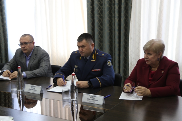 Начальник УФСИН Сергей Балдин совместно с Уполномоченным Омской области по правам человека Ириной Касьяновой провели прием граждан