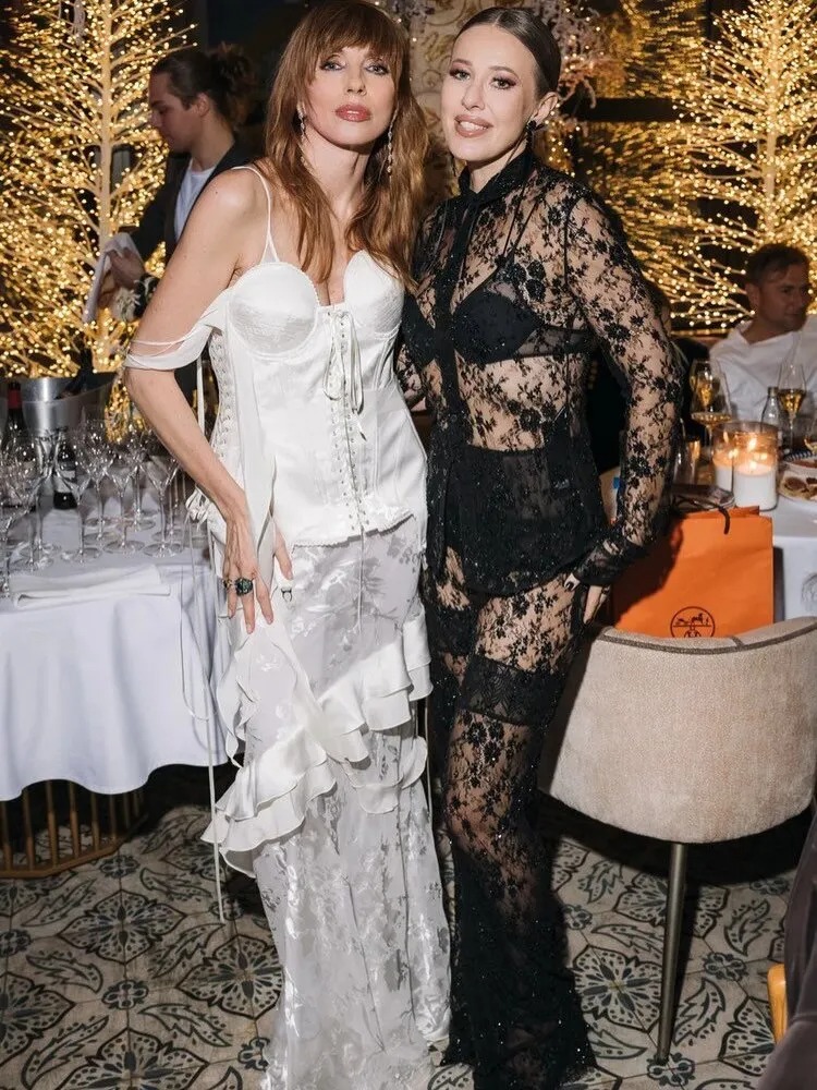 Блеск и нищета красных дорожек: Гвинет Пэлтроу с детьми, Тимоти Шаламе с мамой и Ксения Собчак со всеми