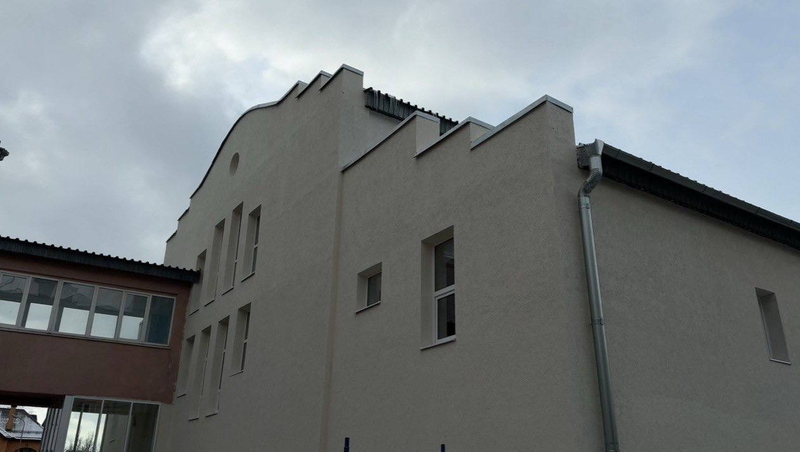 Фасад школы № 14 и бассейн школы № 30 обновят в Пятигорске в 2026 году