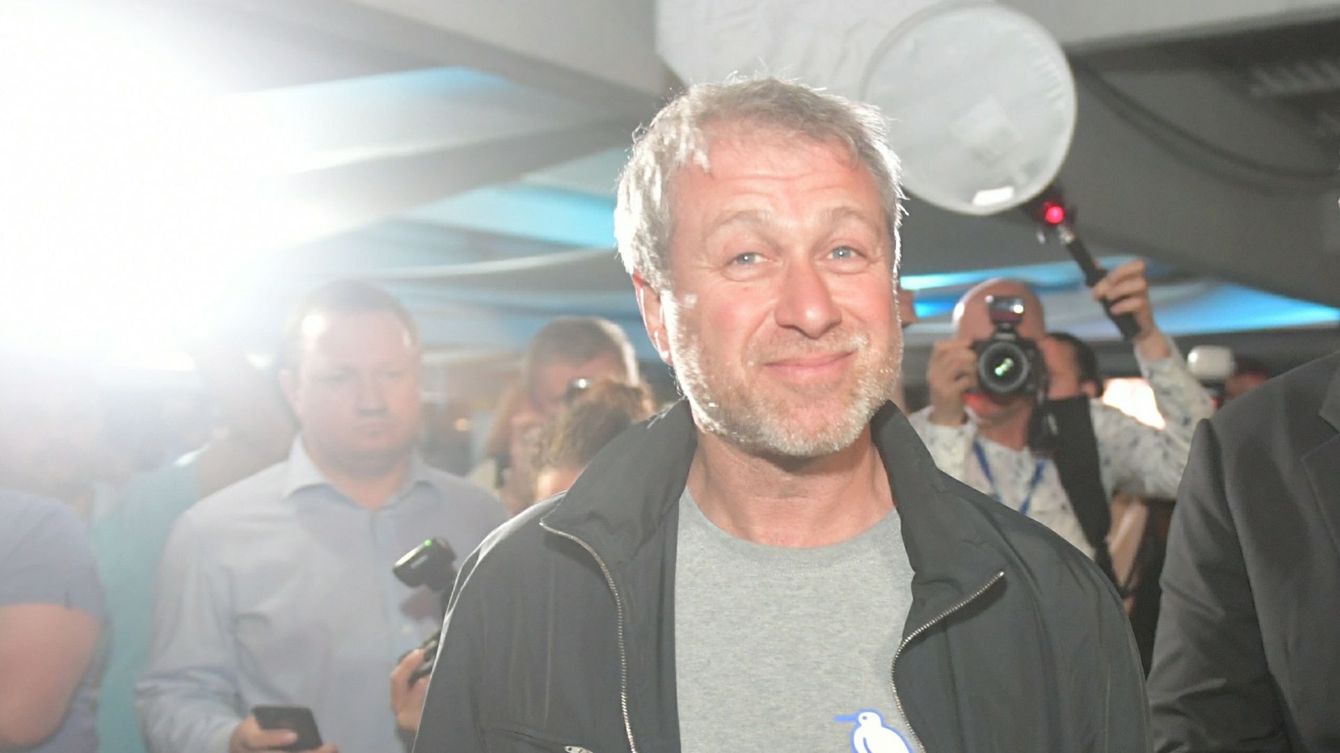 Тим кук фото. Нынешний владелец. Нынешний владелец. Нынешний владелец. Нынешний владелец.