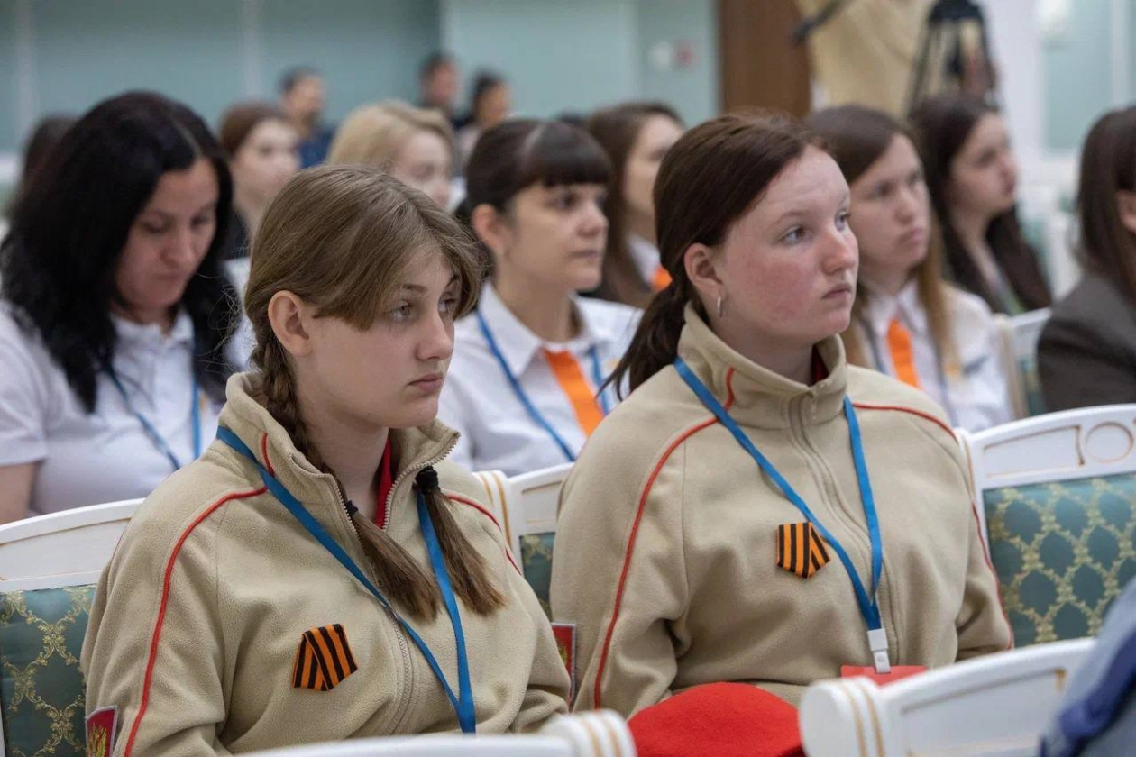 Волонтеры на байкале. Молодежь на дальнем востоке. Андреевский городок юнга. Образовательный форум восток. Специалист по работе с молодежью.