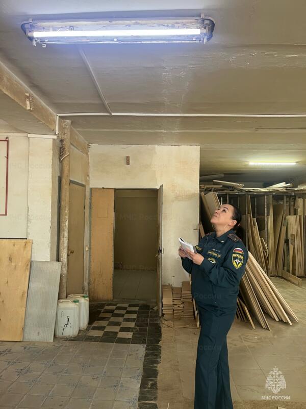 В ходе профилактического визита на производственном объекте выявлены нарушения пожарной безопасности