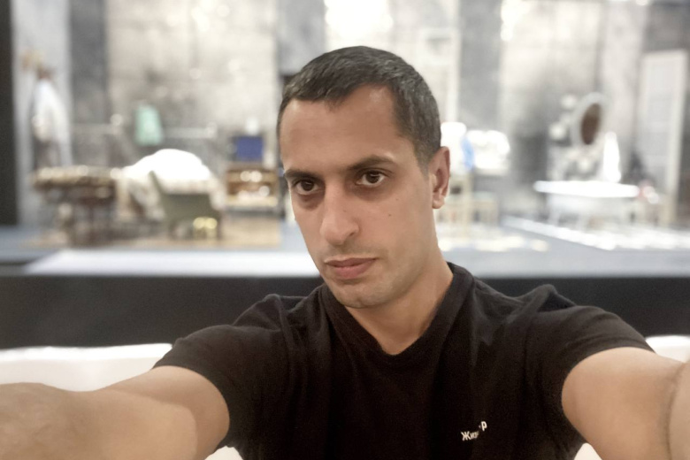 Роман Габриа