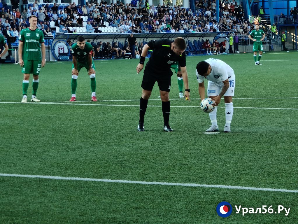 Спаслись от поражения: ФК «Оренбург» дома сыграл вничью с ФК «Рубин» (Казань) — 2:2