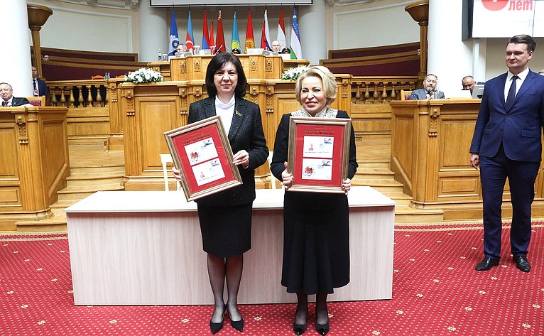 Церемония гашения памятной марки, посвященной проекту «Поезд памяти» в год 80-летия Победы в Великой Отечественной войне