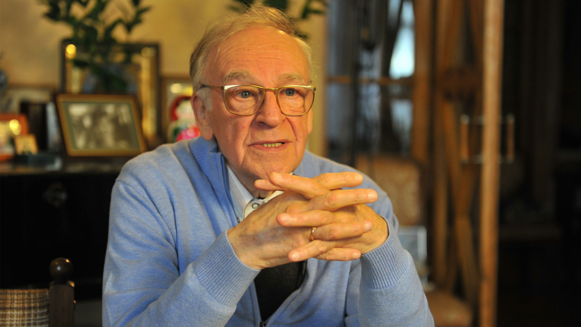 кириллов игорь леонидович диктор телевидения. сколько лет игорю кириллову. игорь леонидович кириллов. сколько лет игорю кириллову. игорь кириллов.