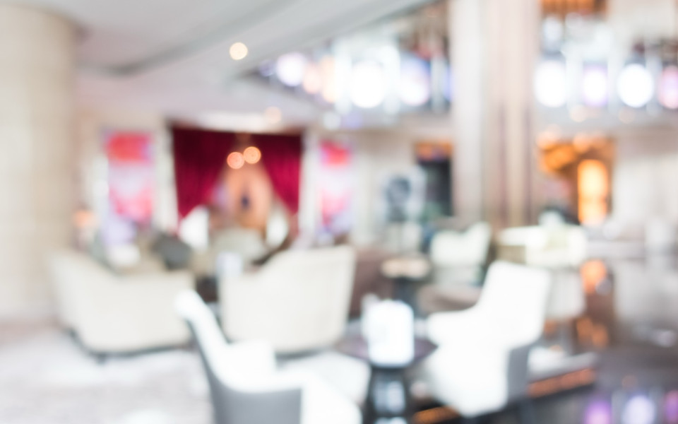 Музыка в салоне красоты: от зала ожидания до процедурных кабинетов