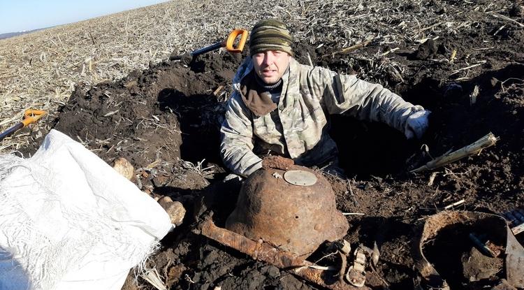 Никто не забыт. Белгородец Артём Нечепаев ищет останки пропавших фронтовиков