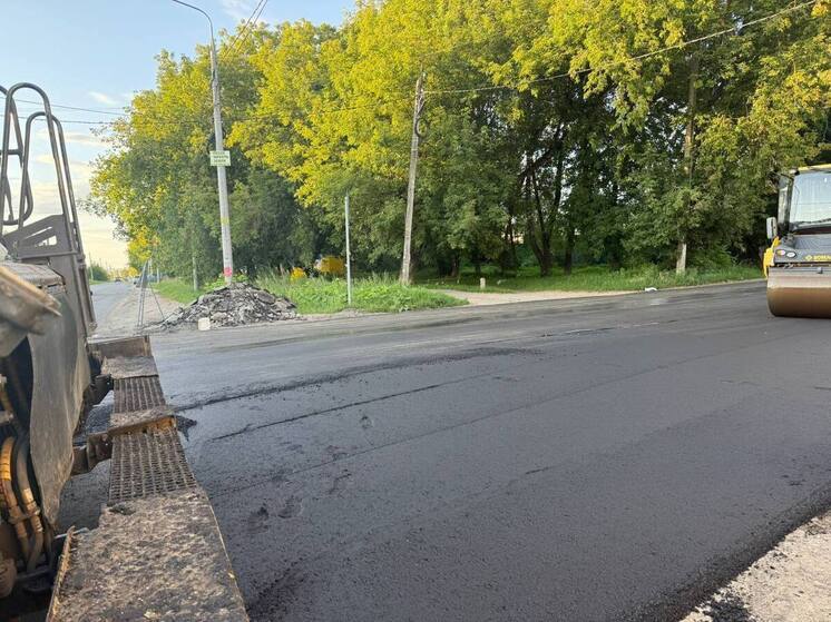 Улица Дачная в Калуге получила новое дорожное покрытие