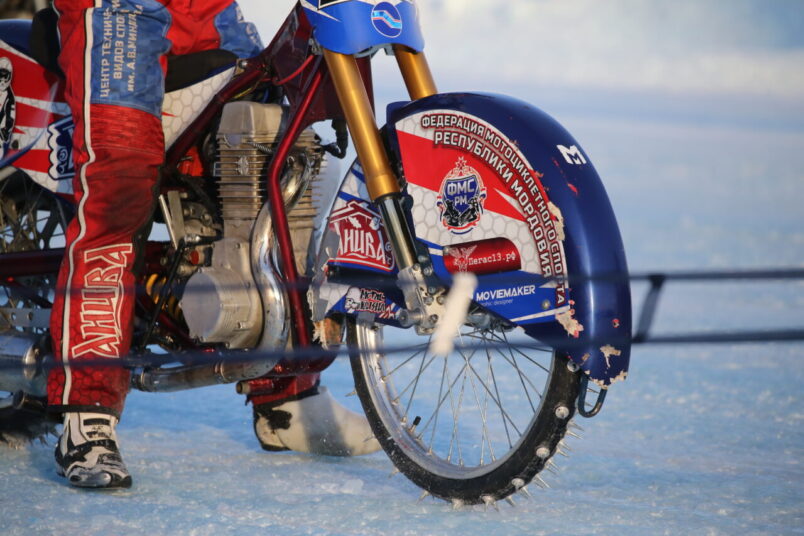 Ice Speedway колесо