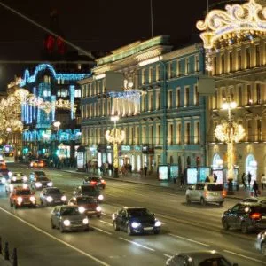 На Невском проспекте комнаты предлагаются по цене от 1,85 до 5,5 млн рублей