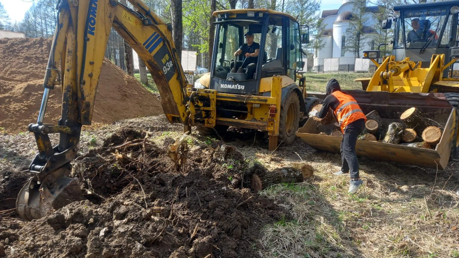 Набережная сергиев посад благоустройство. Благоустройство сергиев. Благоустройство сергиев. Набережная келарского пруда в сергиевом посаде. Набережная сергиев посад благоустройство.