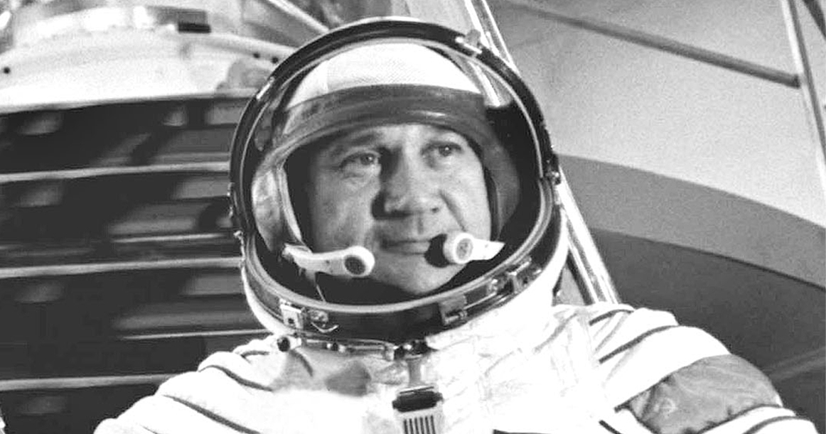 3 космонавт ссср. Филипченко космонавт. Космонавты дважды герои советского Союза.