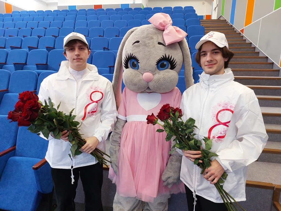 Весна в Гатчине начинается с благодарности