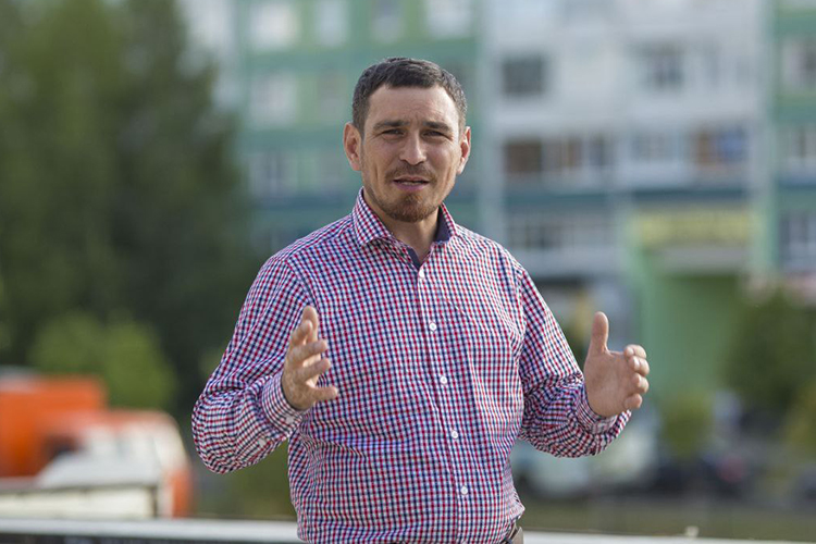 Елабужский краевед и генеалог Ленар Мифтахов пожаловался раису Татарстана на отсутствие свободного доступа к документам 1918–1925 годов в Госархиве РТ