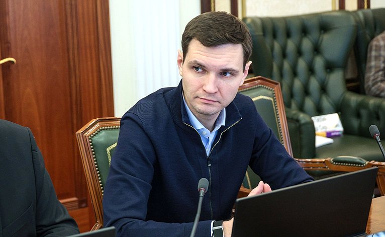 Заседание рабочей группы по внесению в Правительство РФ предложений по проекту федерального закона о едином преференциальном режиме Дальнего Востока и Арктики