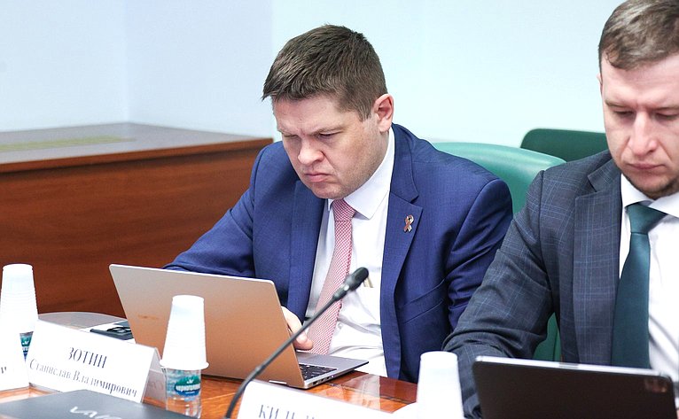 Круглый стол Комитета СФ по социальной политике на тему «Детский туризм: проблемы и перспективы, координация межведомственного взаимодействия»