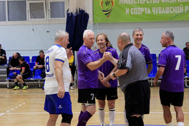 В Чебоксарах память полковника Петра Валькевича почтили традиционным турниром по мини-футболу 