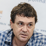 Шамиль Идиатуллин — прозаик, журналист, автор романа «Город Брежнев»