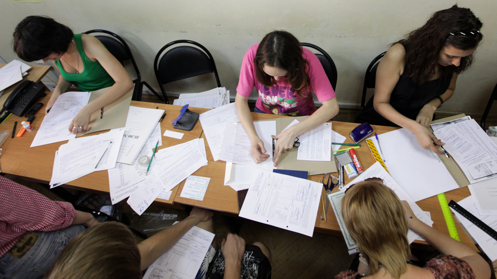 подали в абитуриенты