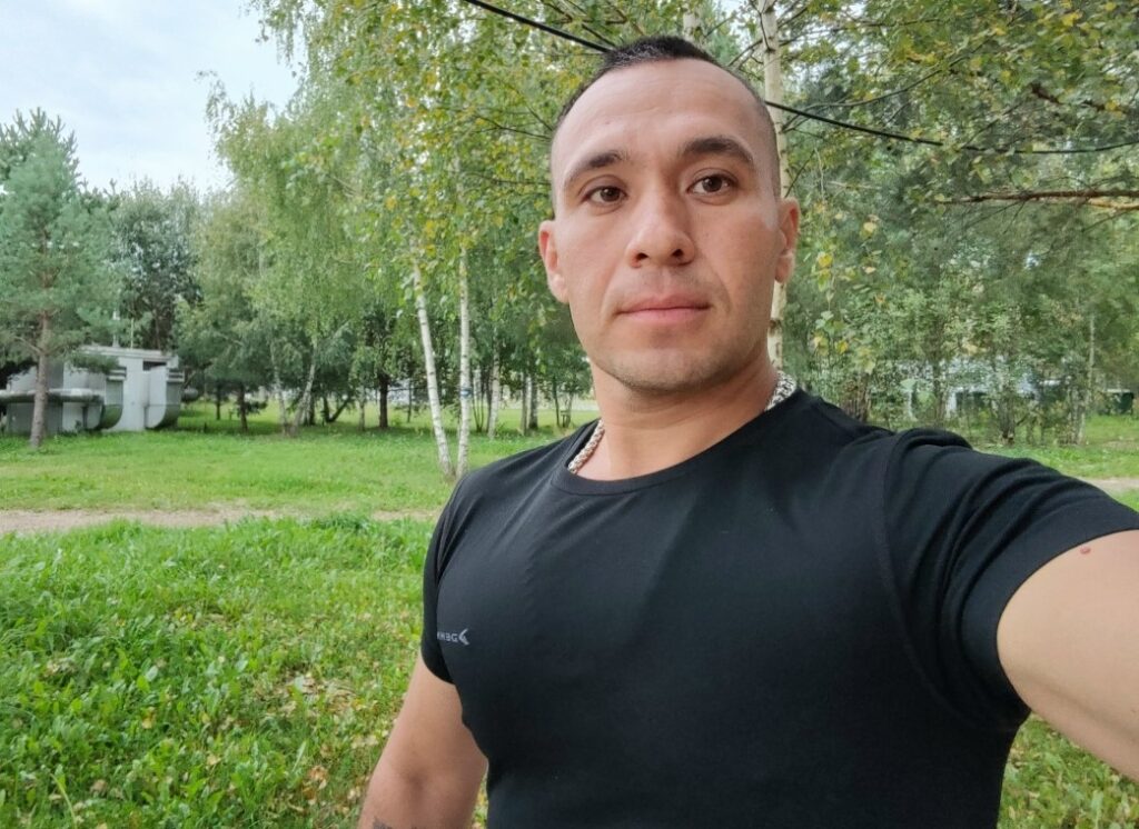 Наливайки в многоэтажках раздражают владимирцев. В Госдуме предложили их закрыть