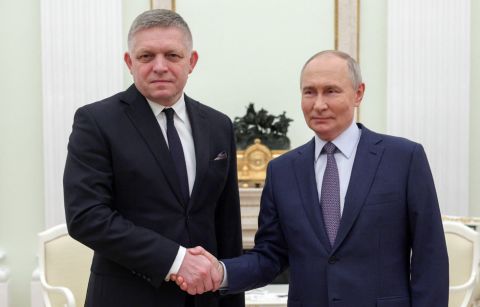 «Закройте газ и свет»: Путин подсказал Фицо, как заставить Украину уважать Словакию