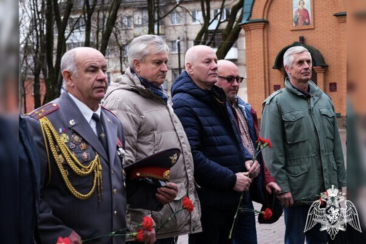 В Смоленске прошли мероприятия в честь Дня ветерана войск правопорядка