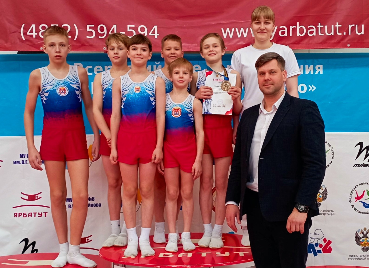 Сборная области по прыжкам на батуте завоевала четыре медали на всероссийских соревнованиях
