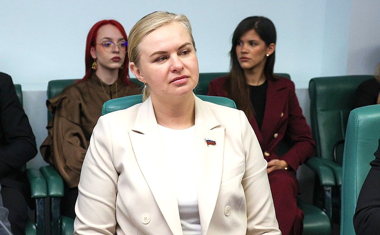 Екатерина Грибкова