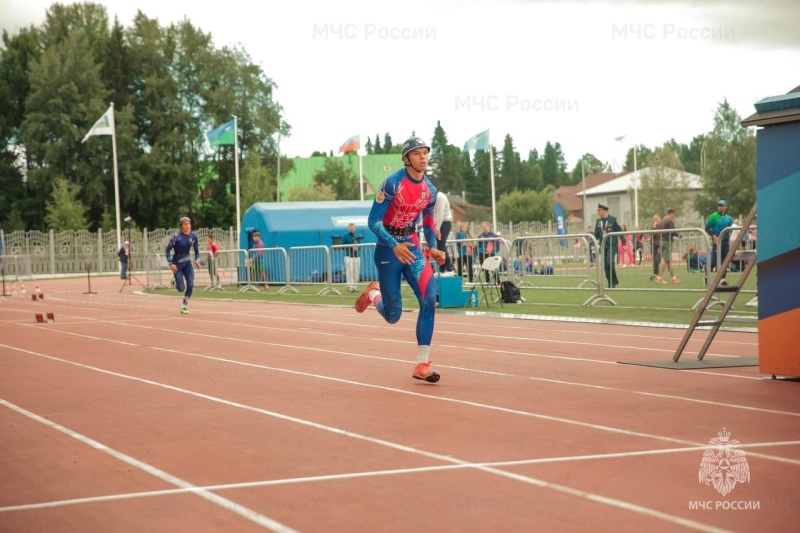 Третий день чемпионата и первенства МЧС России по пожарно-спасательному спорту