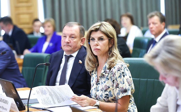 Евгения Уваркина