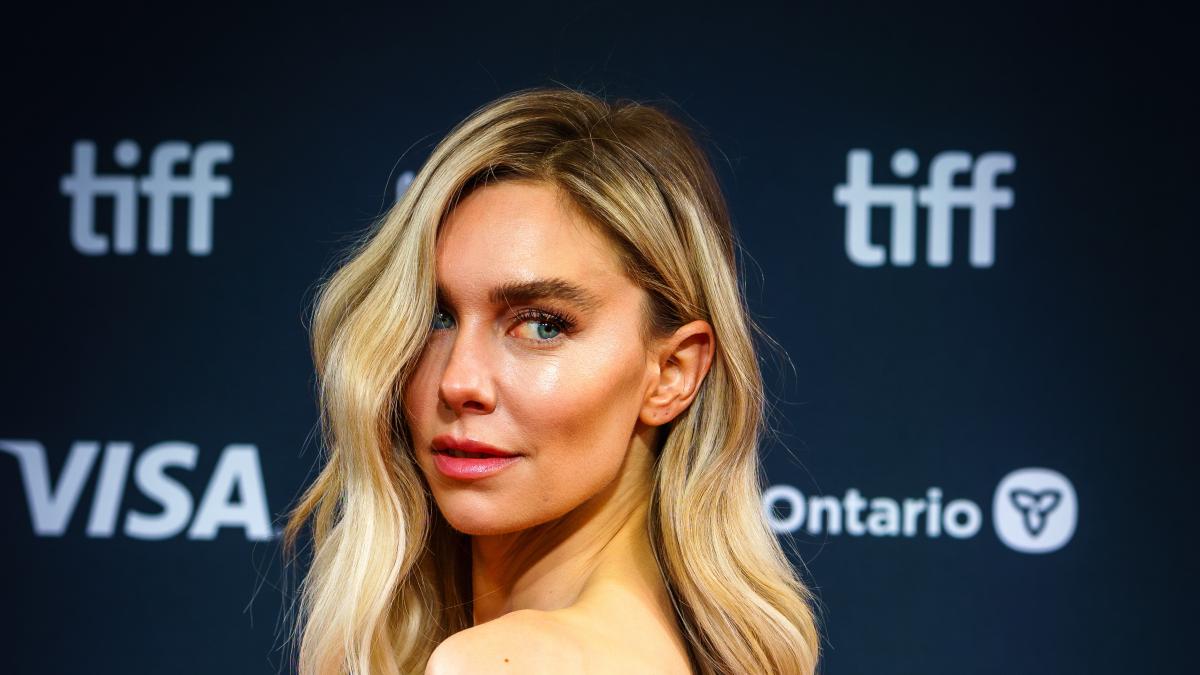 Ванесса Кирби