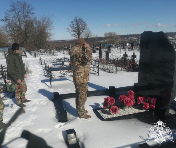 Офицеры СОБР «Белогор» почтили память погибшего товарища Алексея Михайлова