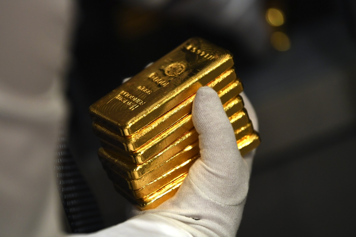 В феврале Узбекистан стал крупнейшим продавцом золота в мире