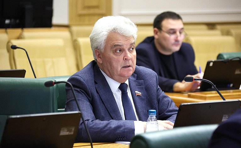 Петр Тултаев