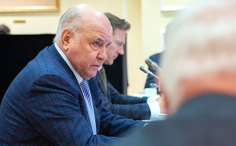Председатель Комитета Совета Федерации по международным делам Григорий Карасин принял участие в Форуме «Петербургский диалог»