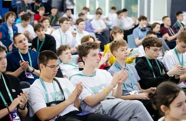 Школьник из Белгорода победил в Международном конкурсе «Большие вызовы»